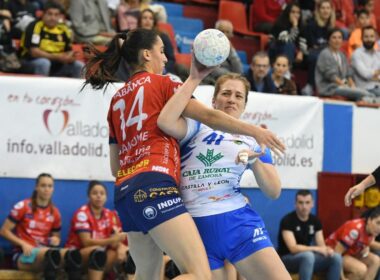 Momento del partido entre Aula Valladolid y Conservas Orbe Rubensa Bm Porriño.